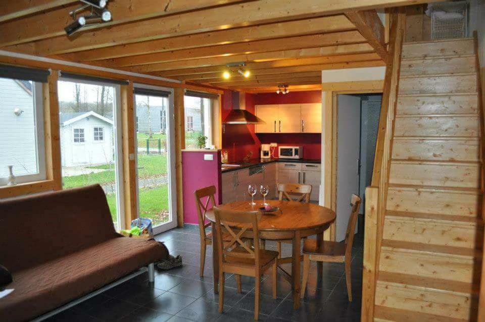 Bungalow Froid-Chapelle Eksteriør billede